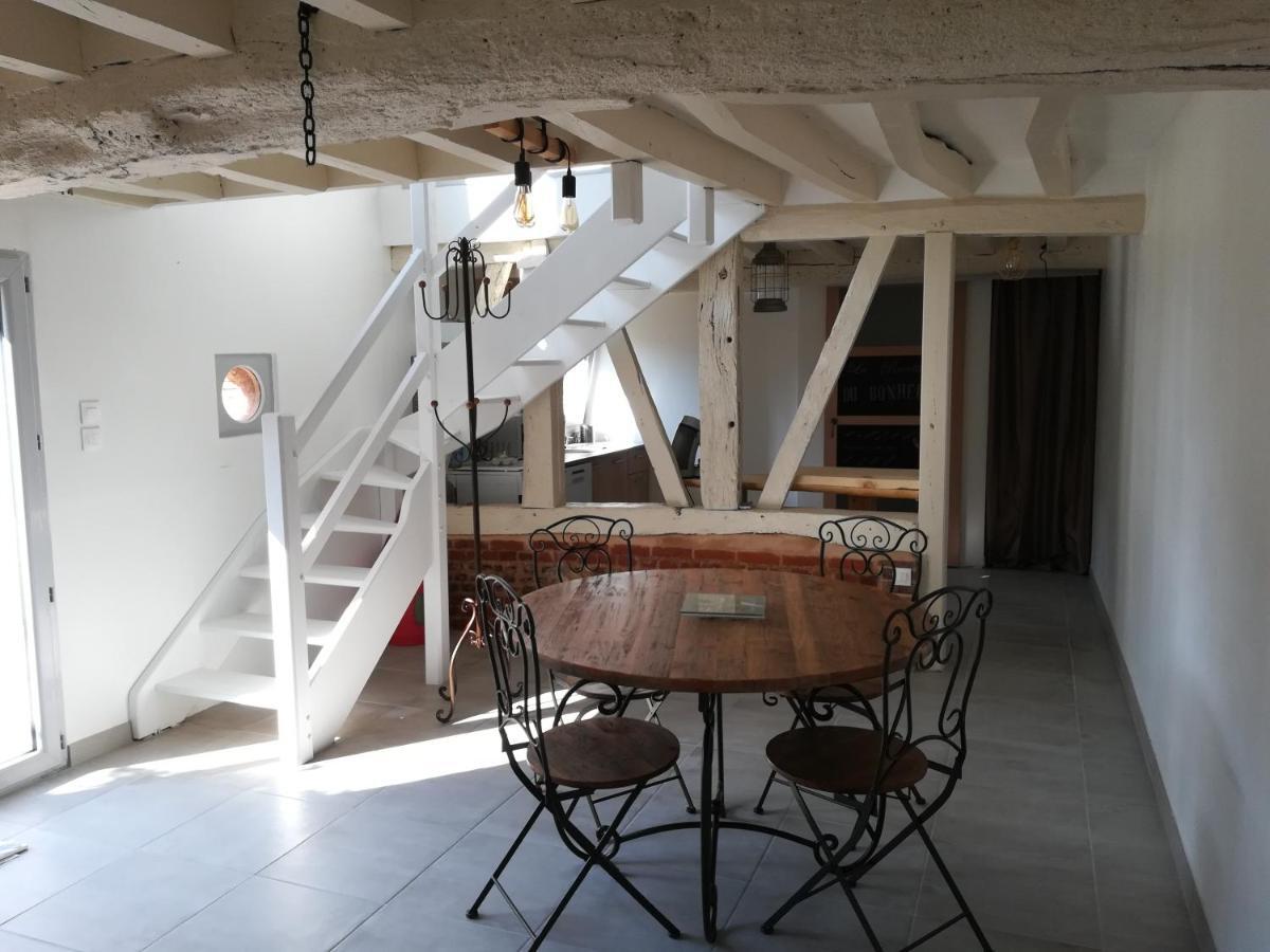Vila Chez Flo Ry Exteriér fotografie